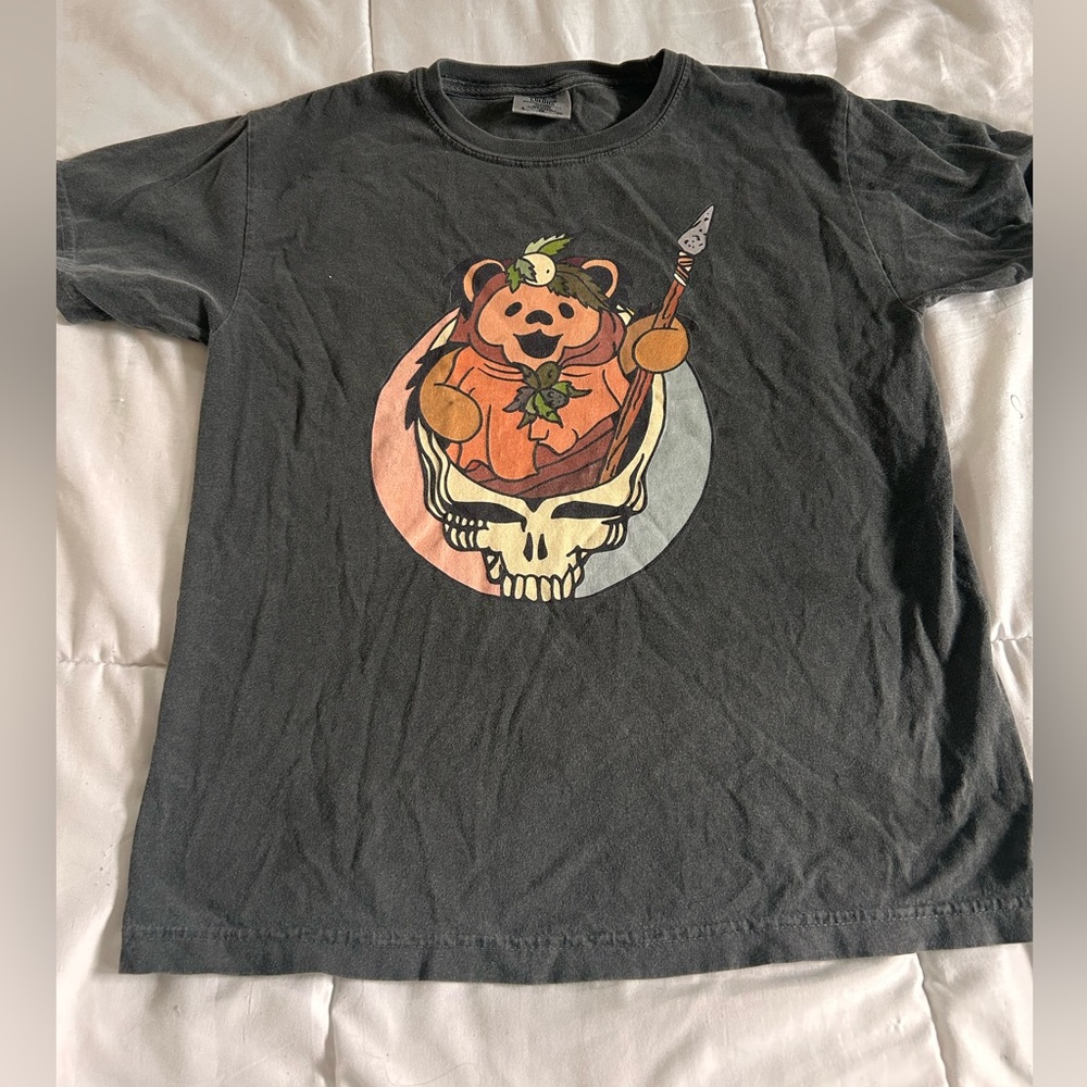 Dark Grey  grateful dead T-Shirt with Ewok  Design